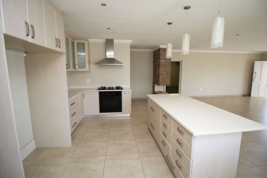 3 Bedroom Property for Sale in Blue Lagoon Western Cape